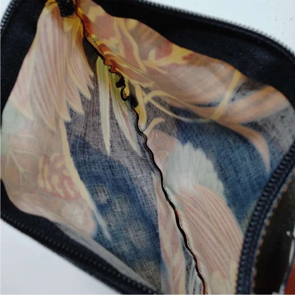 Salvatore Ferragamo Black Jungle Print Shoulder Bag with attached makeup bag - Picture 10 of 17